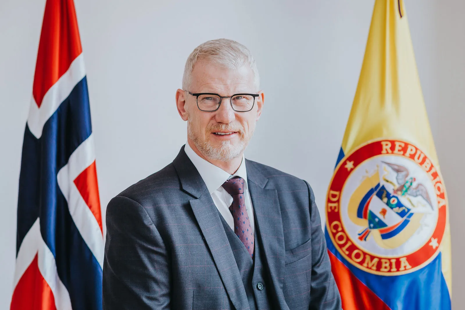 Retrato empresarial: embajadas, directivos y equipos