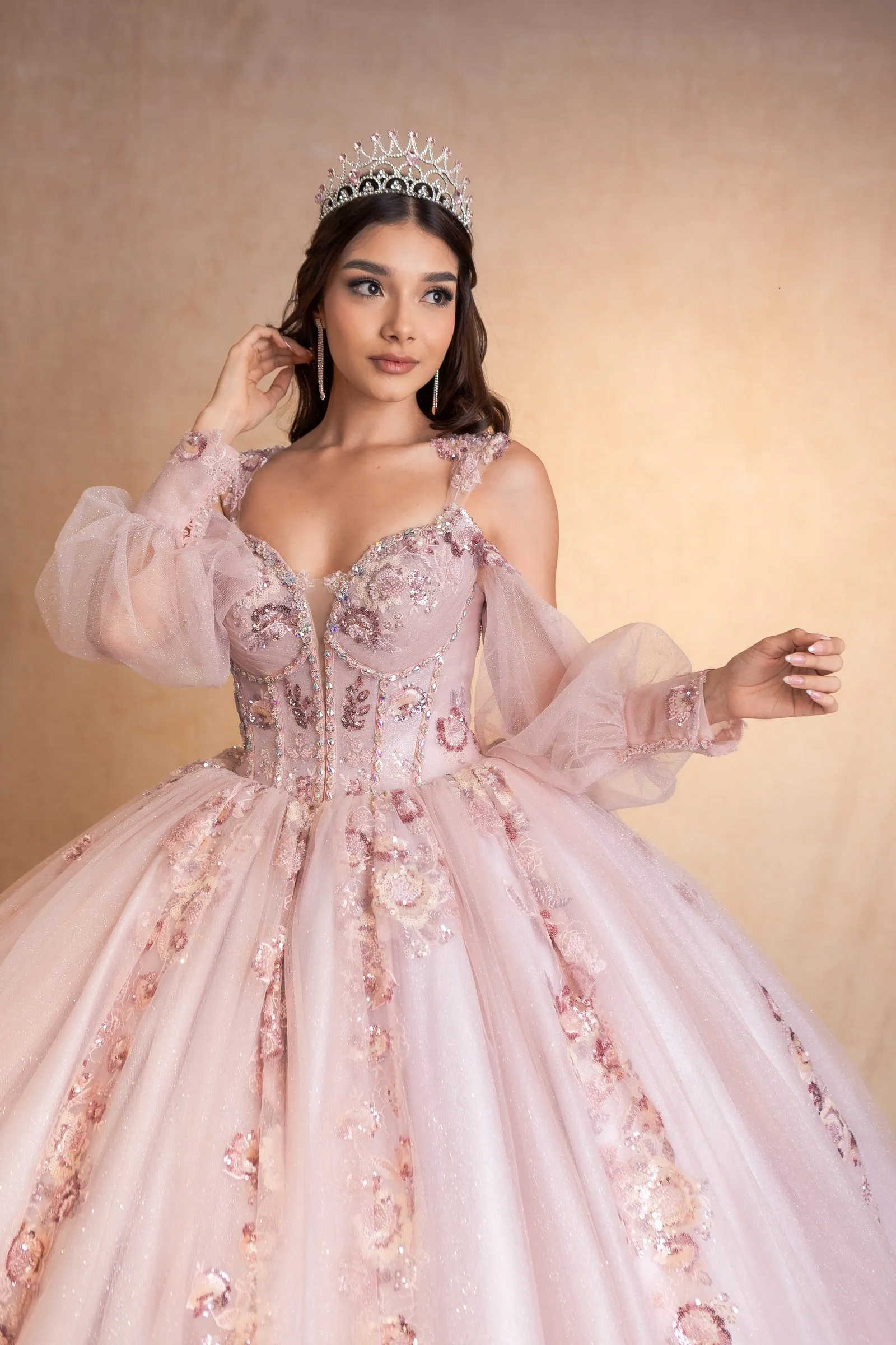 Quinceañeras (2)